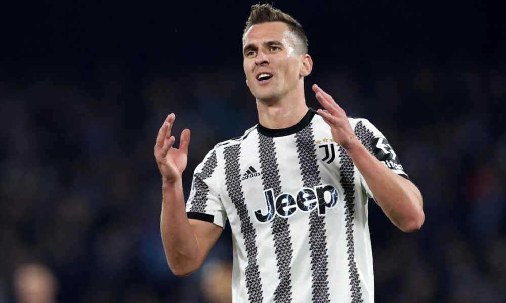 uid 566bdbaef2b94eb1a0977cf0164f24a0 width 1200 play 0 pos 0 gs 0 height 678 arkadiusz milik fot getty images - Futbolinfo.az