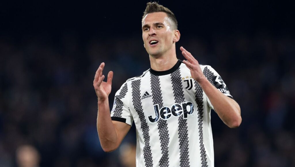 uid 566bdbaef2b94eb1a0977cf0164f24a0 width 1200 play 0 pos 0 gs 0 height 678 arkadiusz milik fot getty images - Futbolinfo.az