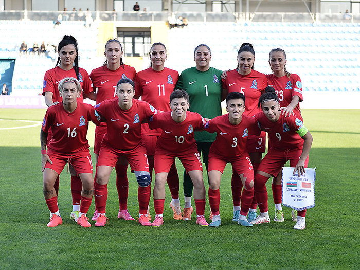 qadin - Futbolinfo.az