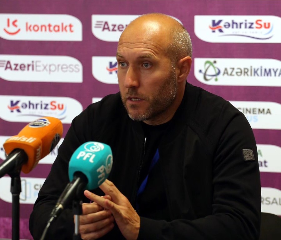 s 18 - Futbolinfo.az