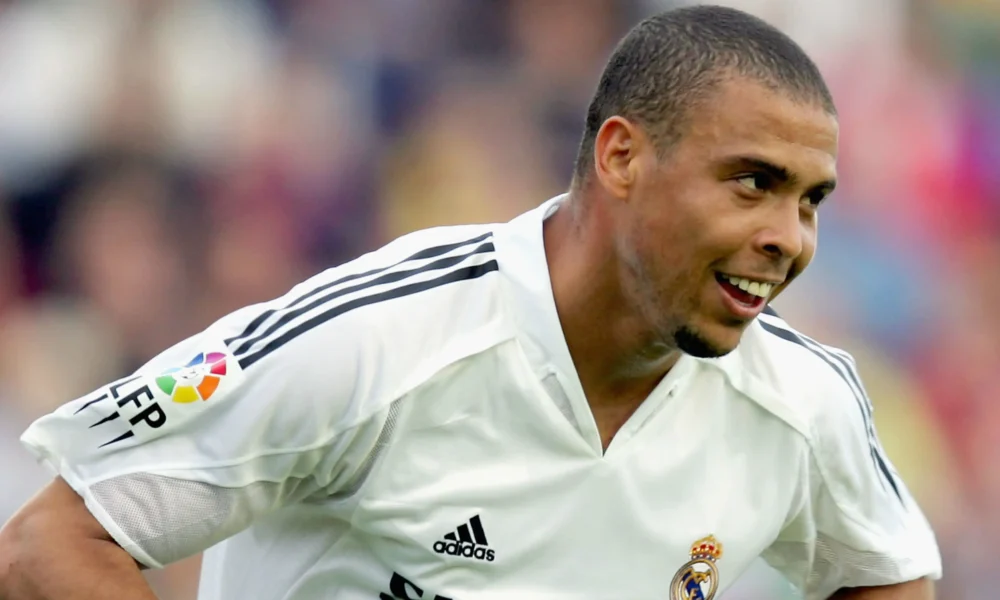 Ronaldo “Kruzeyro”nu satdı