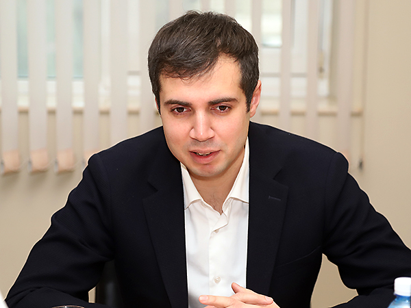 riad refiyev - Futbolinfo.az