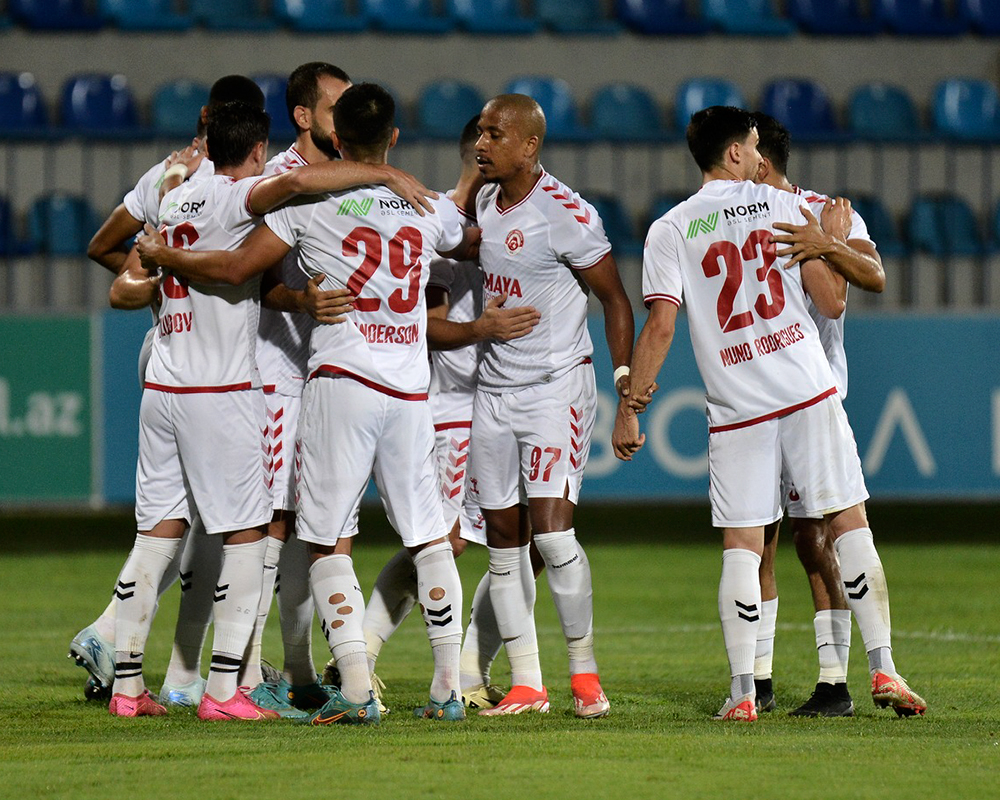 araz neft video - Futbolinfo.az