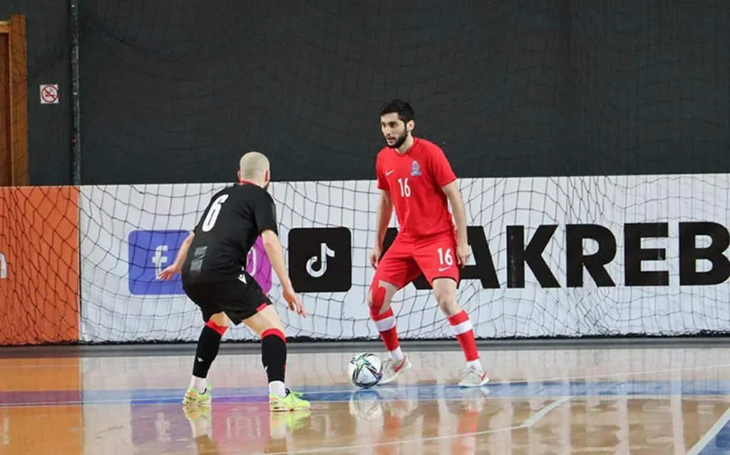 1jll1zMm47RrJvdO5OQsFmgkAow3KhYzUiwUJjUp 1200 - Futbolinfo.az