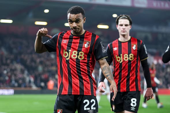 "Mançester Yunayted"in bir klubdakı iki hədəfi 60 671810866 944362701797554 6839628508934980995 n - Futbolinfo.az