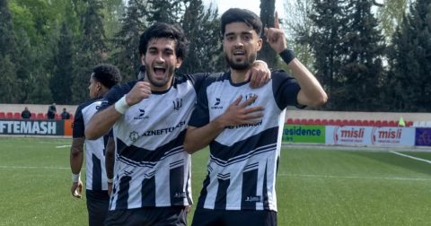 Siftəsi het-triklə gələn Rauf: "Qolları ailəmə həsr edirəm" 9 7013cfb4 41cb 468d 9857 6c096fbee1ec 1 - Futbolinfo.az