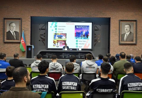 Fərid Qayıbov idmançılarla görüşdü 4 d23b35a1 b919 4699 85ea 6317d3aac4cd - Futbolinfo.az