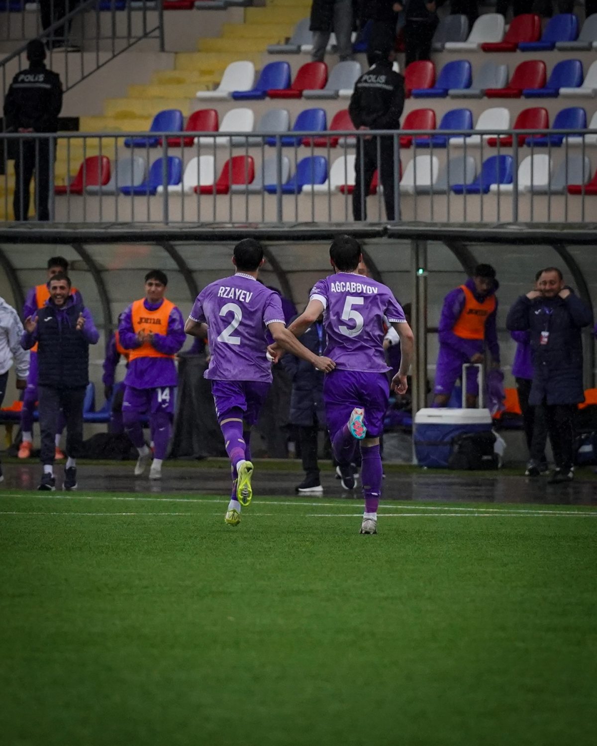 Daha 4 komandanın yeri bəlli oldu 18 702118586 18060912614710350 1103508636014354027 n - Futbolinfo.az