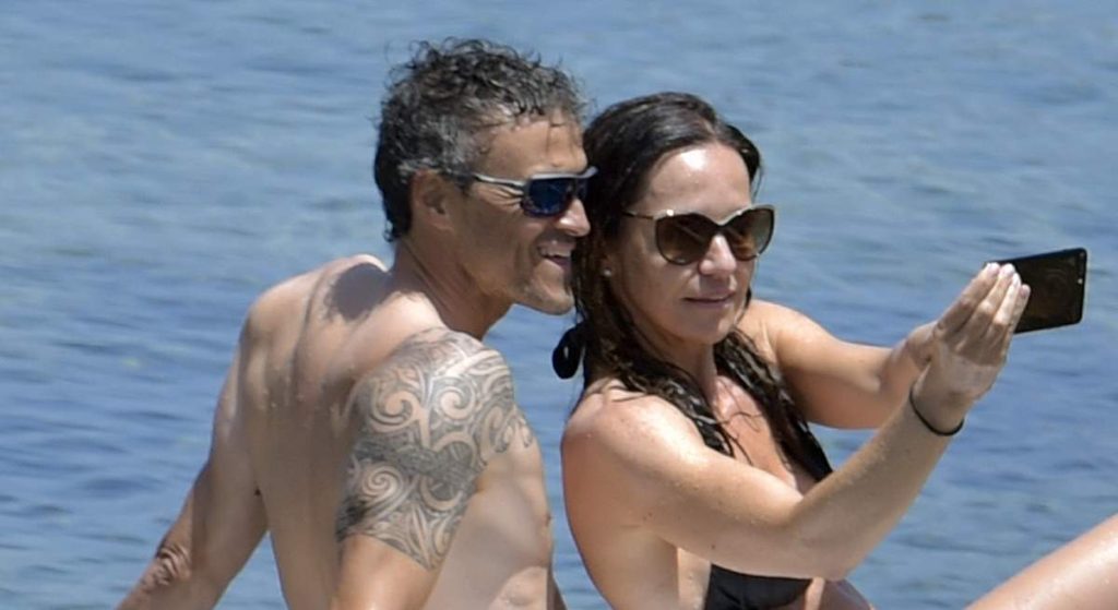 luis enrique mujer negocios 1200 - Futbolinfo.az