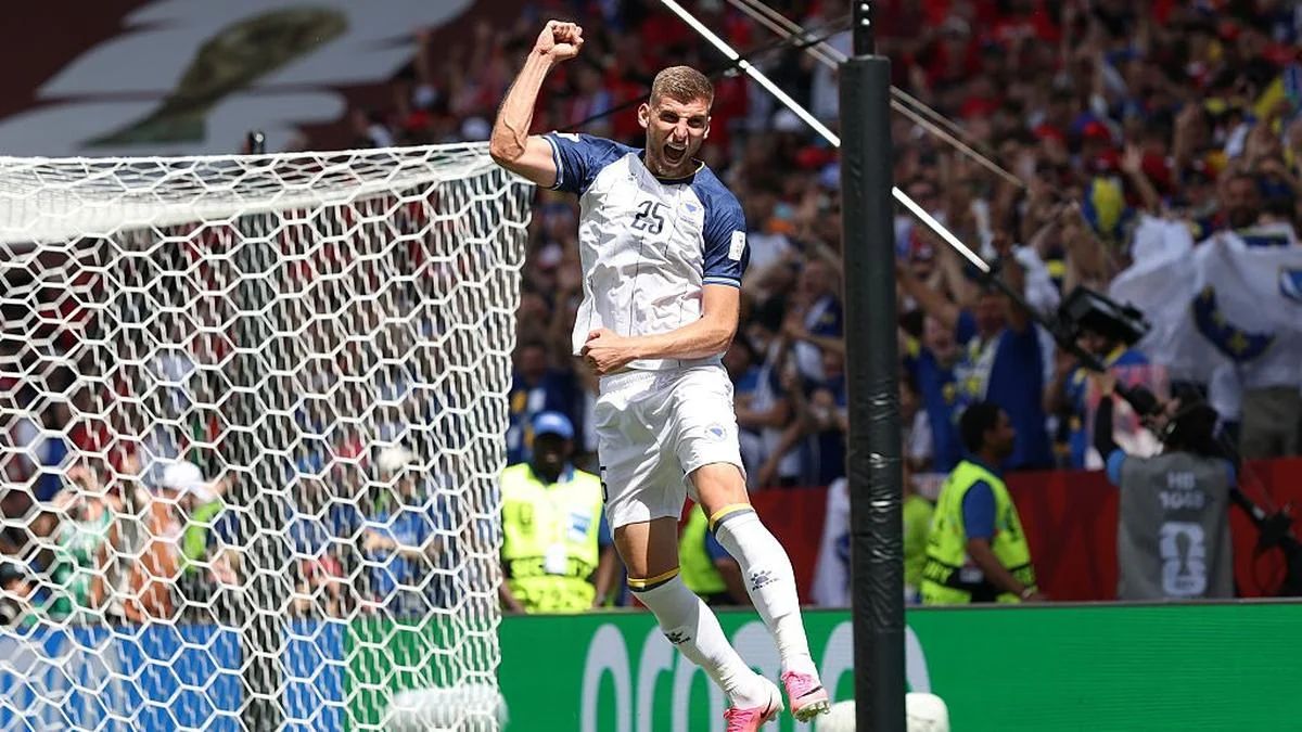 Lukiçdən mundiallar tarixində yeni rekord 60 M05NFM6KforHX9sGcFAKm4CL18IELF8LHLpQrzpV 1200 - Futbolinfo.az