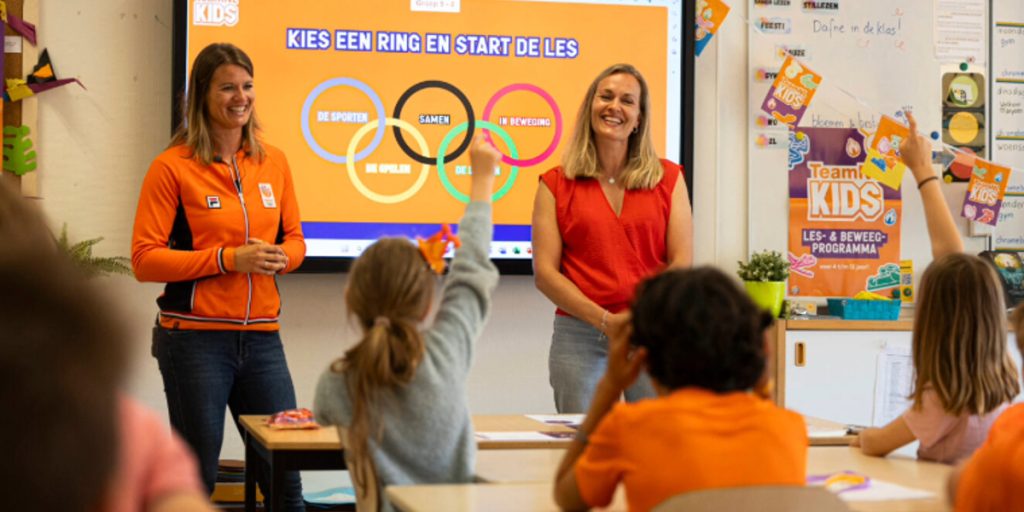 dafne in de klas 760 x 456 - Futbolinfo.az