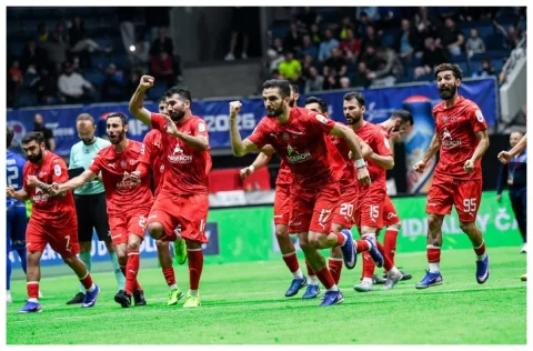 Avropa çempionları azarkeşlərlə görüşəcək 6 m7XtVofB8eOXsD1sRX3h8pbtHUlSh86TElELVQyY 1200 - Futbolinfo.az