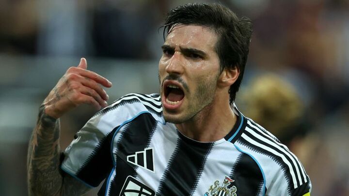 - Futbolinfo.az