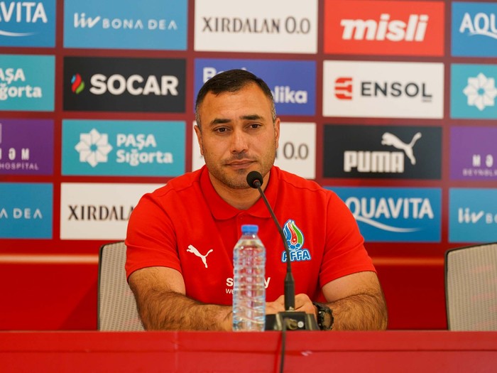 siyaset esgerov - Futbolinfo.az
